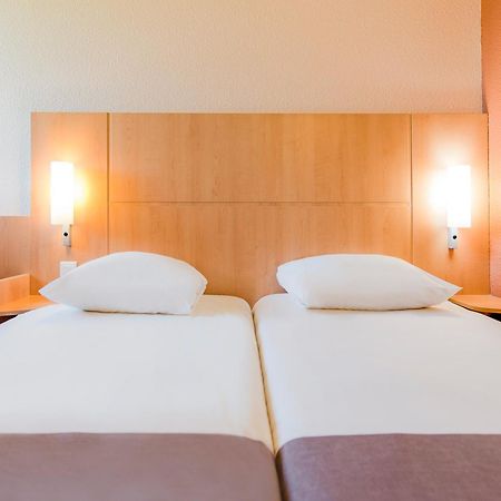 Ibis Strasbourg Centre Petite France Estrasburgo Quarto foto