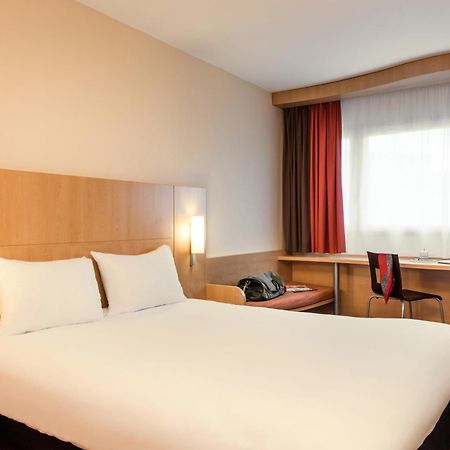 Ibis Strasbourg Centre Petite France Estrasburgo Quarto foto