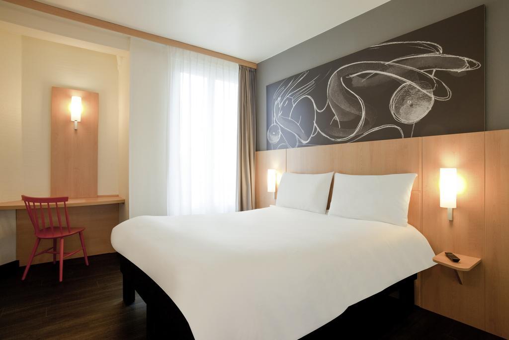 Ibis Strasbourg Centre Petite France Estrasburgo Quarto foto