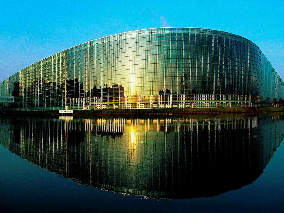 Ibis Strasbourg Centre Petite France Estrasburgo Exterior foto
